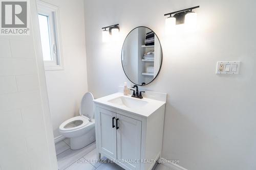 141 Chevrier Avenue, Cornwall, ON - Indoor Photo Showing Bathroom