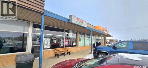 102 1St Avenue W, Assiniboia, SK 