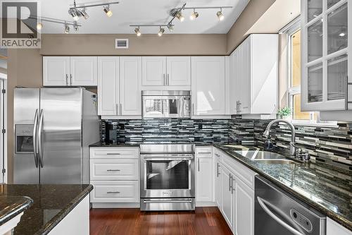 1152 Sunset Drive Unit# 1002, Kelowna, BC 