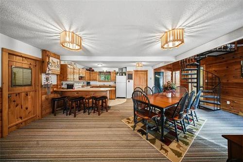 2 East Shore Rd, Moose Lake, MB 