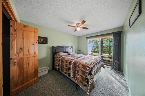 2 East Shore Rd, Moose Lake, MB 