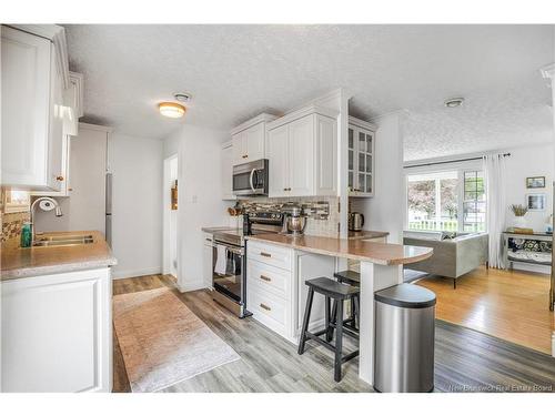 8 Grant St, Fredericton, NB 