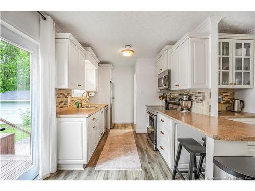 8 Grant St, Fredericton, NB 
