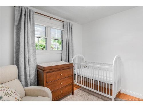 8 Grant St, Fredericton, NB 