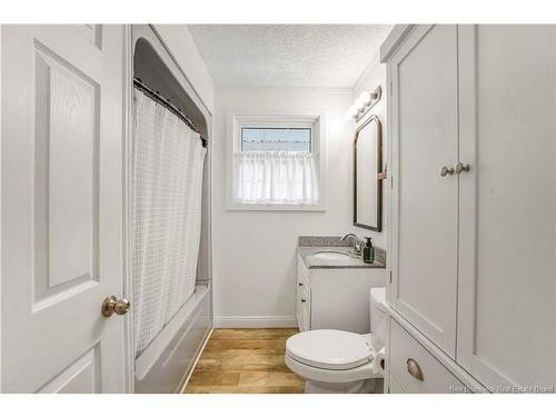 8 Grant St, Fredericton, NB 