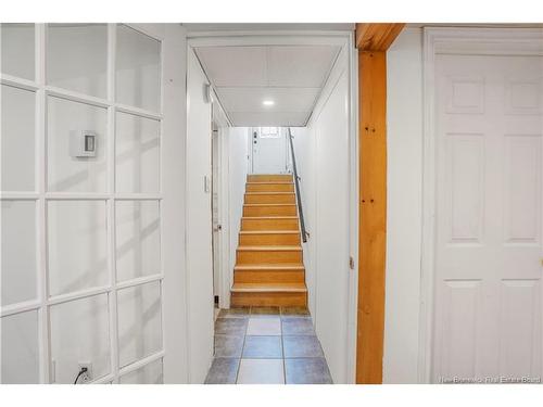 8 Grant St, Fredericton, NB 