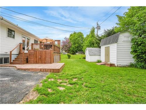 8 Grant St, Fredericton, NB 