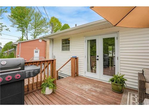 8 Grant St, Fredericton, NB 