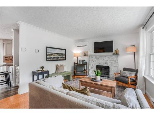 8 Grant St, Fredericton, NB 