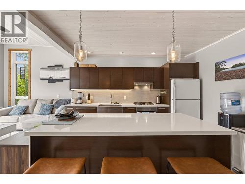 6506 Littlewood Road, Nelson, BC - Indoor Photo Showing Kitchen With Upgraded Kitchen