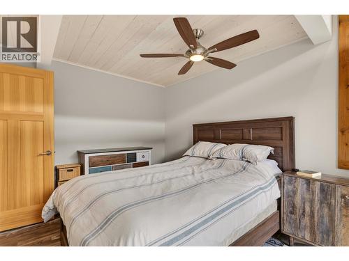 6506 Littlewood Road, Nelson, BC - Indoor Photo Showing Bedroom