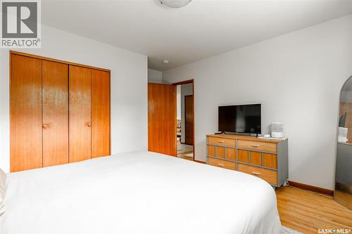 2504 14Th Street E, Saskatoon, SK 