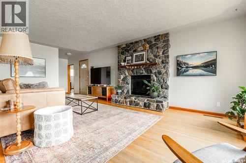 2504 14Th Street E, Saskatoon, SK 