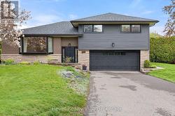 336 MEADOW STREET Oshawa (Kedron), ON L1L 1A3