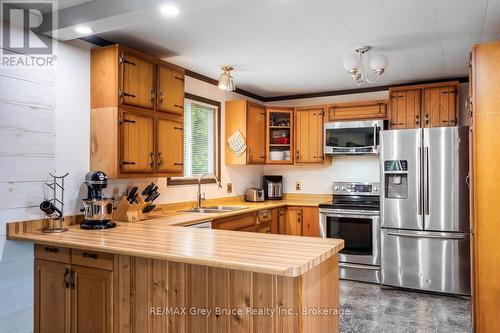 68 Tamarac Road, Northern Bruce Peninsula, ON 