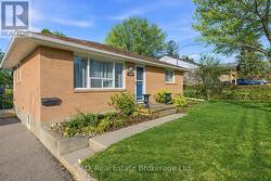 148 VICTORIA ROAD N Guelph (St. George's), ON N1E 5H5