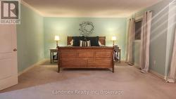 Primary Bedroom - 