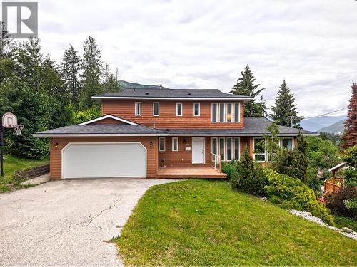 604 Innes Street W  Nelson, BC V1L 3J3