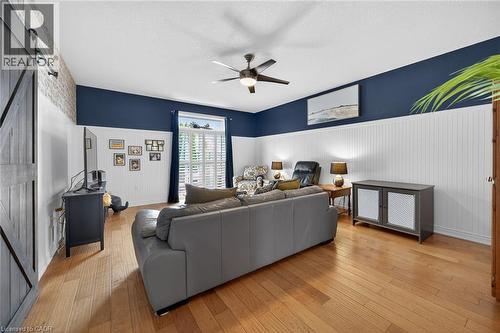 What a great room for the largest of furnishings! - 6 Gaddye Lane, Binbrook, ON - Indoor