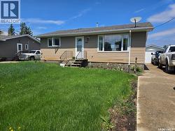 334 Moltke AVENUE Windthorst, SK S0G 5G0