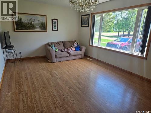 334 Moltke Avenue, Windthorst, SK 
