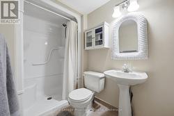 In-law suite washroom - 
