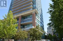 1512 - 80 WESTERN BATTERY ROAD Toronto, ON M6K 3S1