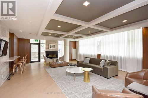 Gr26 - 1575 Lakeshore Road W, Mississauga, ON 