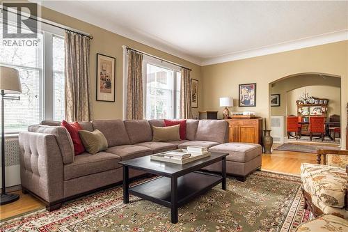 125 Delaware Avenue, Hamilton, ON 