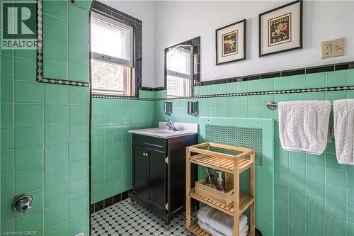 125 Delaware Avenue, Hamilton, ON 