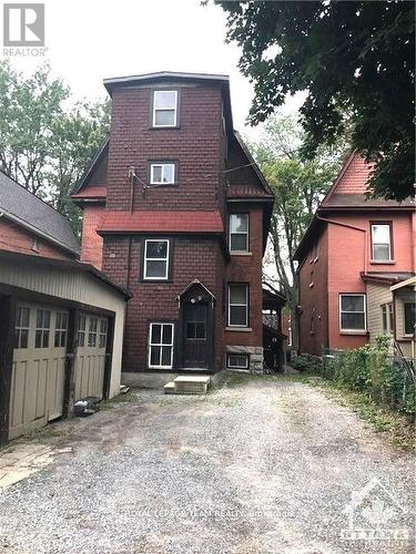12 Woodlawn Avenue, Ottawa, ON 