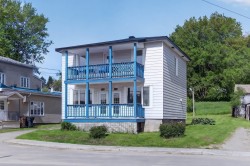181  - 181A Rue Principale  Huberdeau, QC J0T 1G0
