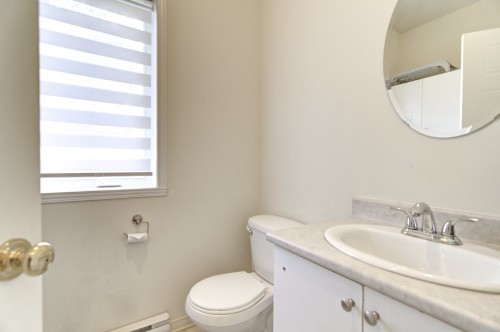 Powder room - 5985 Rue Du Cygne, Brossard, QC 