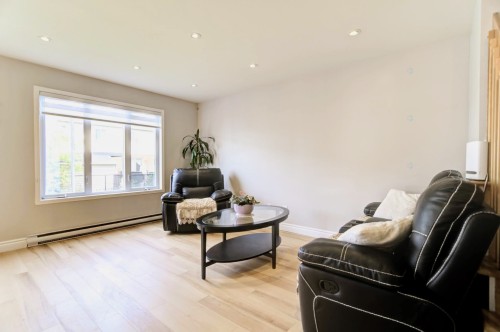 Living Room - 5985 Rue Du Cygne, Brossard, QC 
