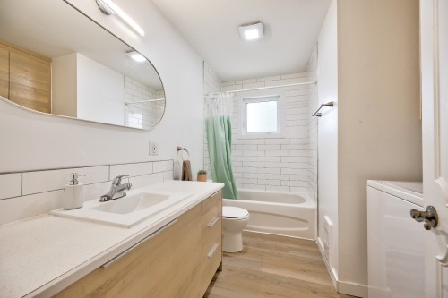 Salle de bains - 1089  - 1089A 24E Avenue, Saint-Jérôme, QC - Indoor Photo Showing Bathroom
