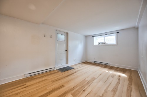 Salon - 1089  - 1089A 24E Avenue, Saint-Jérôme, QC - Indoor Photo Showing Other Room