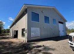 2059 Baker Ave  Oliver Paipoonge, ON P7K 1J3