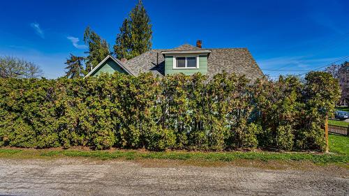 3008 26 Street, Vernon, BC - Outdoor