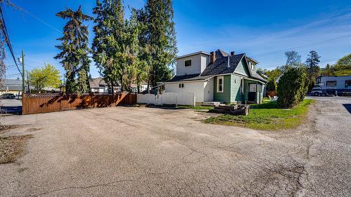 3008 26 Street, Vernon, BC - Outdoor