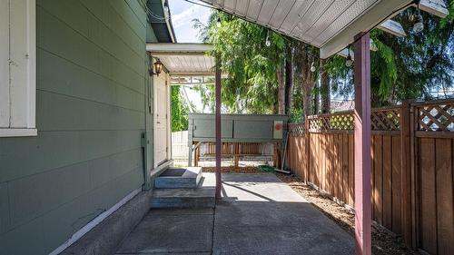 3008 26 Street, Vernon, BC - Outdoor With Exterior