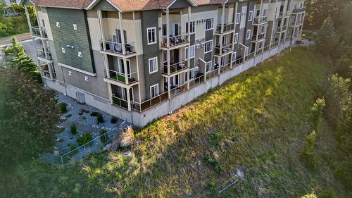 110-2120 Shannon Ridge Drive  West Kelowna, BC V4T 2Z3