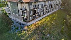 110-2120 Shannon Ridge Drive West Kelowna, BC V4T 2Z3