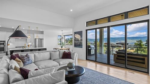 192 Summer Wood Drive, Kelowna, BC 