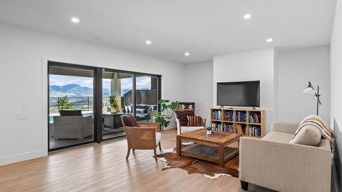 192 Summer Wood Drive, Kelowna, BC 
