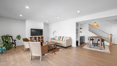 192 Summer Wood Drive, Kelowna, BC 