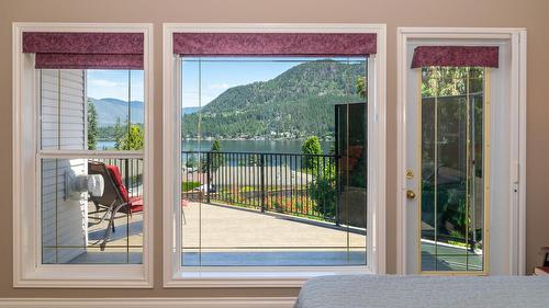 2459 Marine Place, Blind Bay, BC 