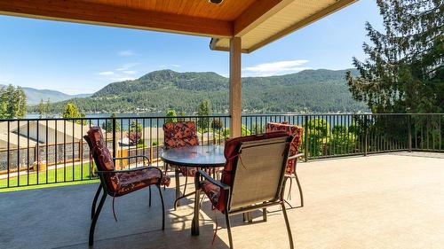 2459 Marine Place, Blind Bay, BC 