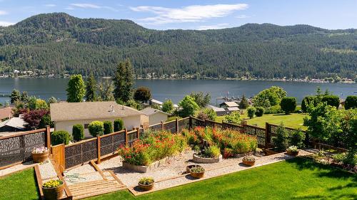 2459 Marine Place, Blind Bay, BC 