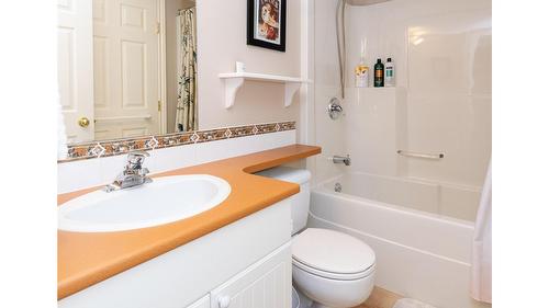2459 Marine Place, Blind Bay, BC 