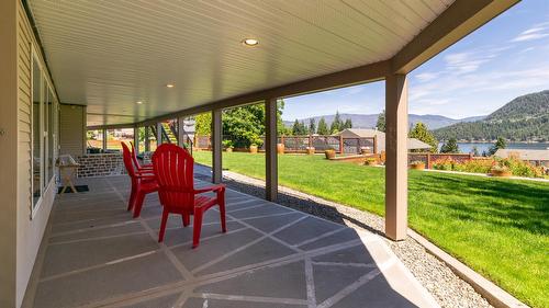 2459 Marine Place, Blind Bay, BC 